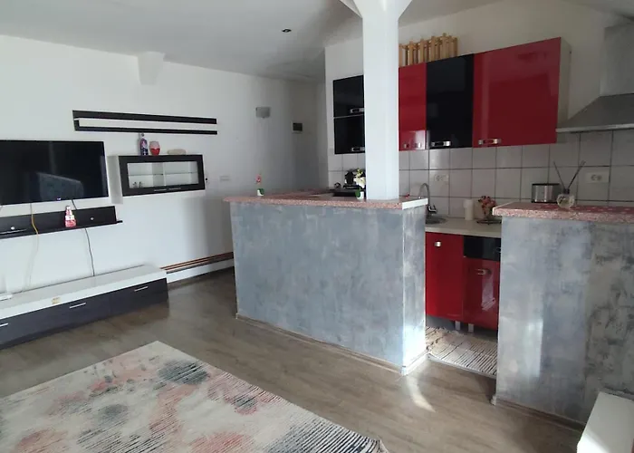 Apartment In Regim Hotelier *